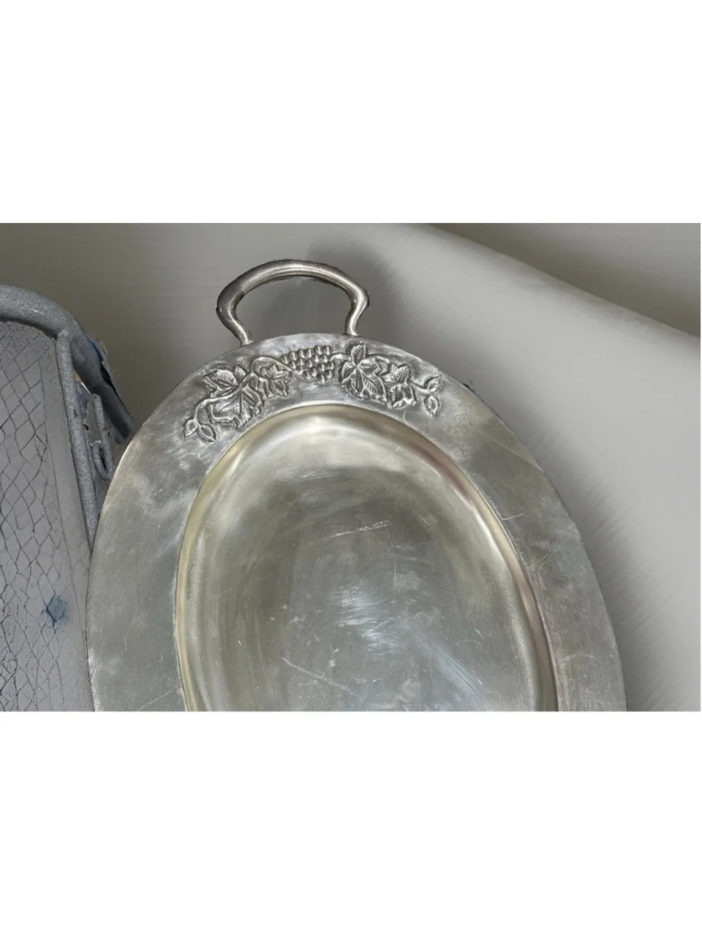 Pottery Barn Vineyard Collection Oval Silver Tone Tray Platter Grapevine Handles